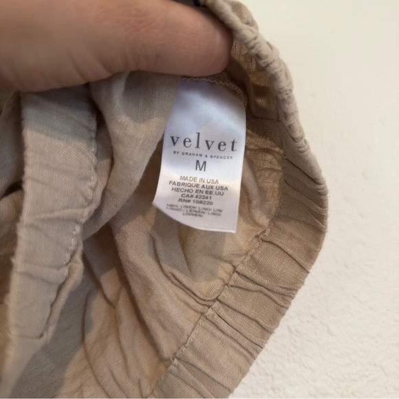 Velvet By Graham & Spencer Laleen Linen Blouse Women's - Picture 6 of 9